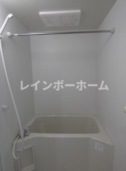 ヴィラ イル マーレの浴室