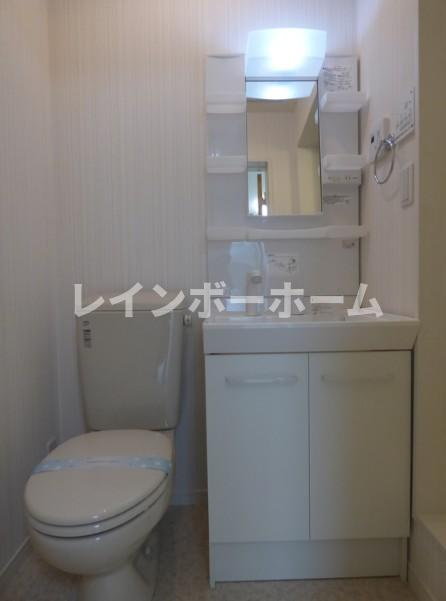 ヴィラ イル マーレの独立洗面台