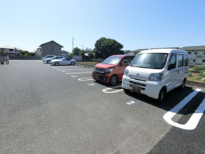 【駐車場】