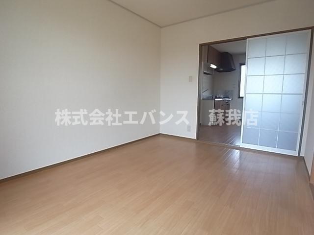 【居間・リビング】 | サニーコーポハセベ | ゆったり過ごせる居間です