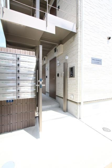 ベレッツァ中板橋のエントランス