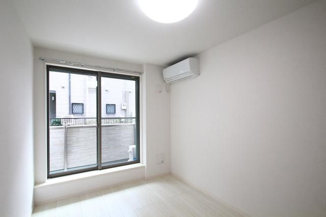 ベレッツァ中板橋の居間・リビング