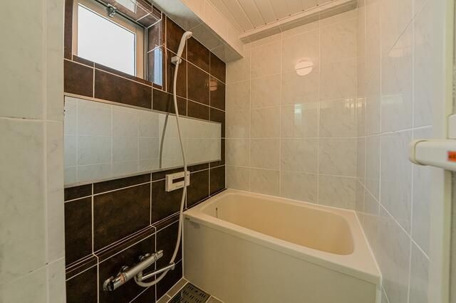 高輪ＳＹマンションの浴室|コンパクトで使いやすいお風呂です