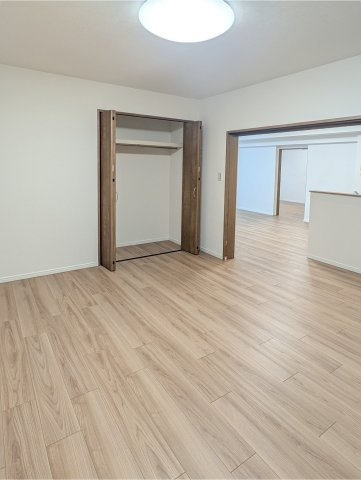 新山下ベイシティ第六号棟のその他