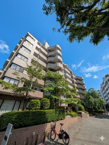 新山下ベイシティ第六号棟の外観|立派な外観です