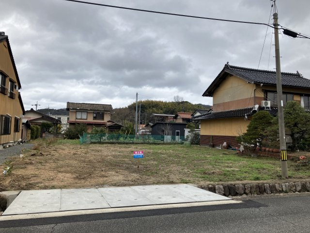 中興寺３３２－２土地の外観