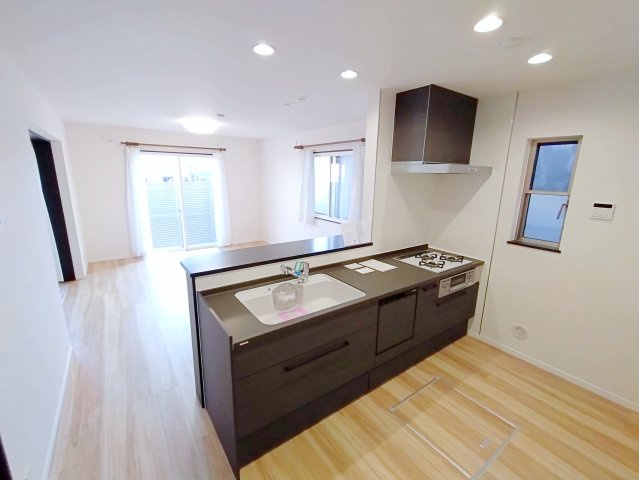 大和市中央林間西三丁目戸建のキッチン