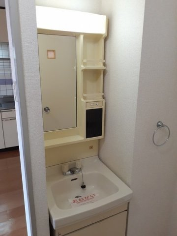 リバーサイド高浜の洗面所