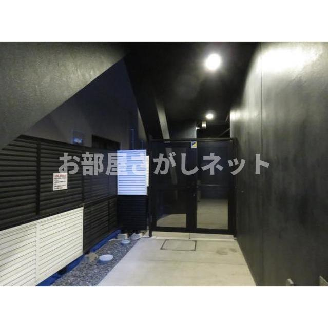 プライマル新宿若松町【おとり物件なし】#学生・社会人にオススメ！初期費用分割払いOK！のエントランス