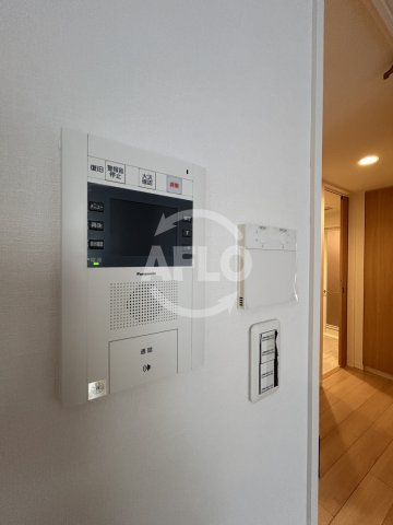 ジオ北堀江　堀江小学校区のセキュリティ|ジオ北堀江　モニター付きインターホン