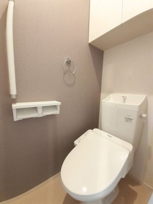 【トイレ】 | フレアⅥ | 清潔感のあるトイレです