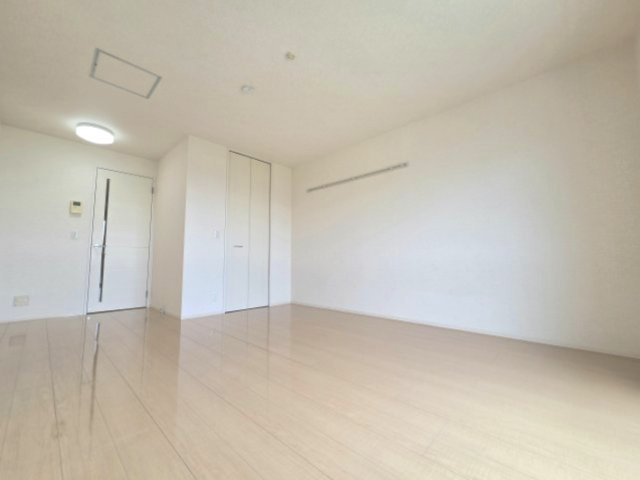 サニーヒル塚の台の居間・リビング