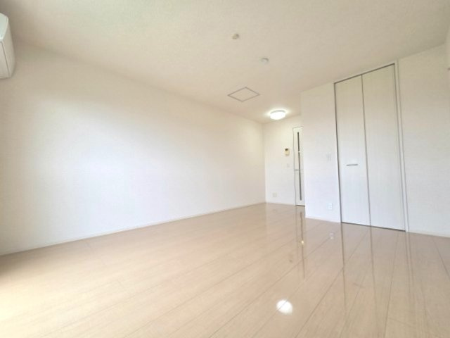 サニーヒル塚の台の居間・リビング
