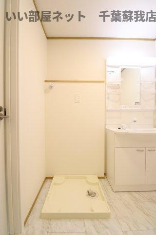 さくらハウスの洗面所|洗濯機置場