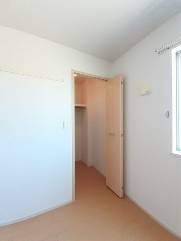 メゾンセレナーデＣの収納