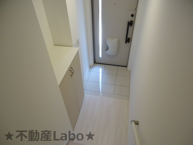 伊賀の郷 壱番館　の玄関