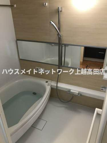 シェーブル・ゴートの浴室|浴室