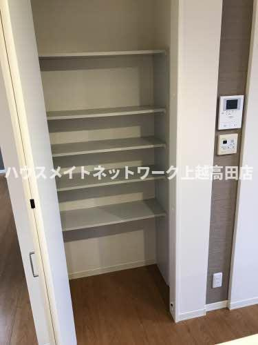 シェーブル・ゴートの収納|クローゼット
