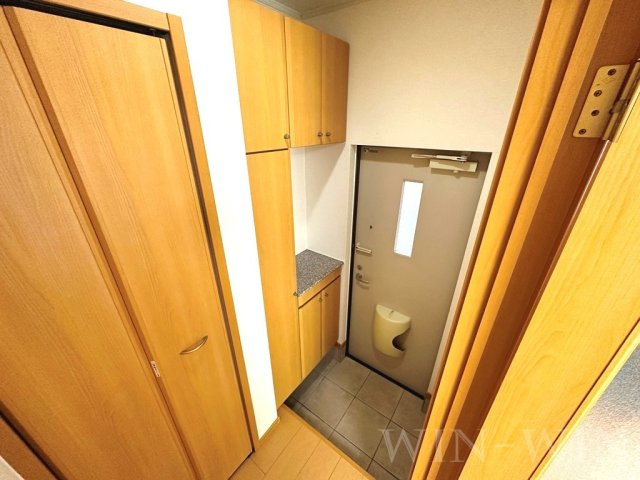 カーサフィオーレ Aの玄関