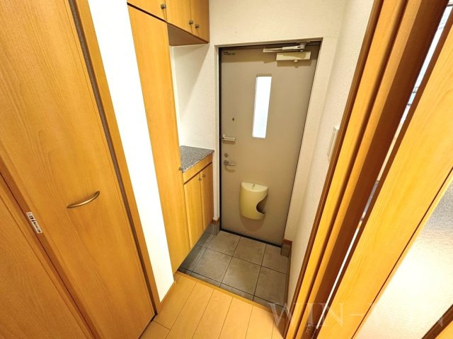 カーサフィオーレ Aの玄関