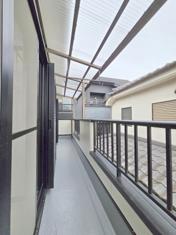 羽村市羽加美1丁目　リフォーム戸建のバルコニー