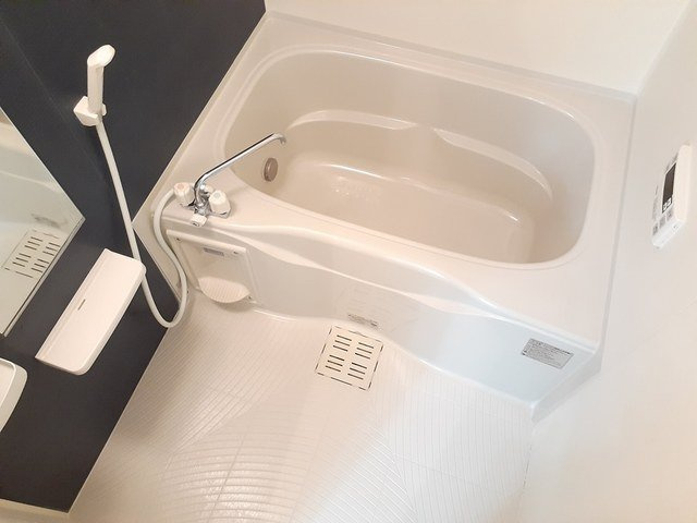 ボヌール・プリエⅠの浴室