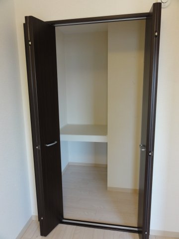 メゾン・スイートの収納