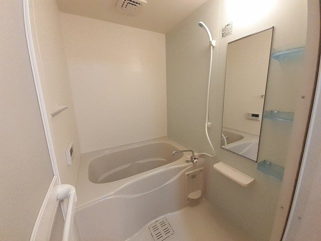 ポートハーバーの浴室