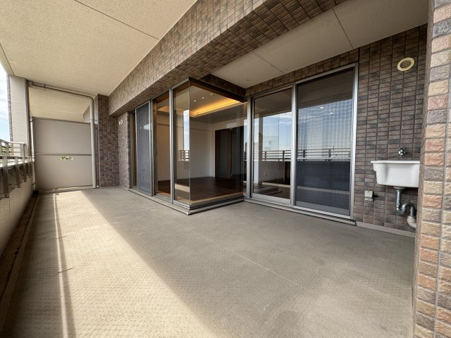 ジークレフ御影山手緑静館のバルコニー