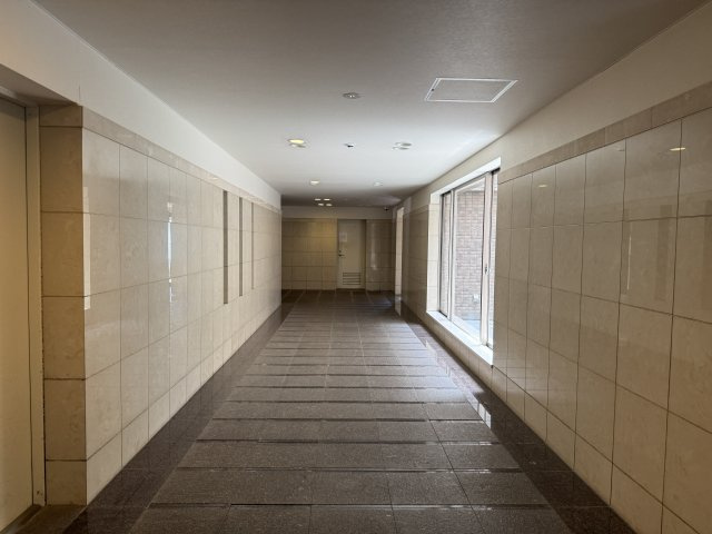 ジークレフ御影山手緑静館のエントランス