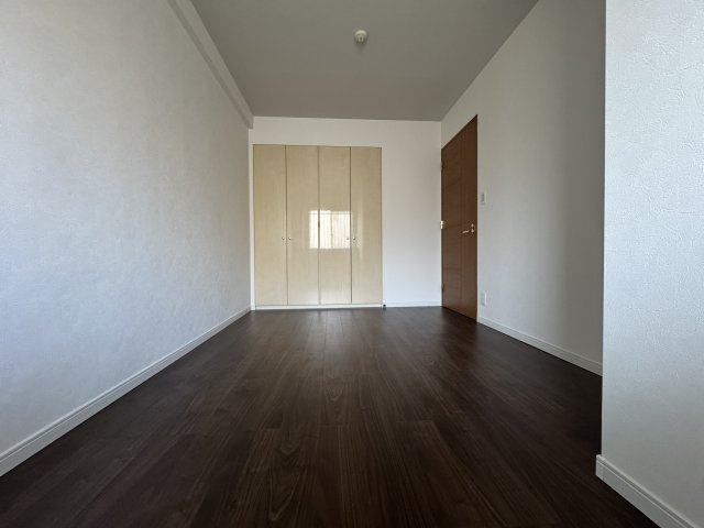 ジークレフ御影山手緑静館の洋室