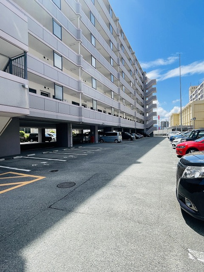 【駐車場】 | アンピール比恵南