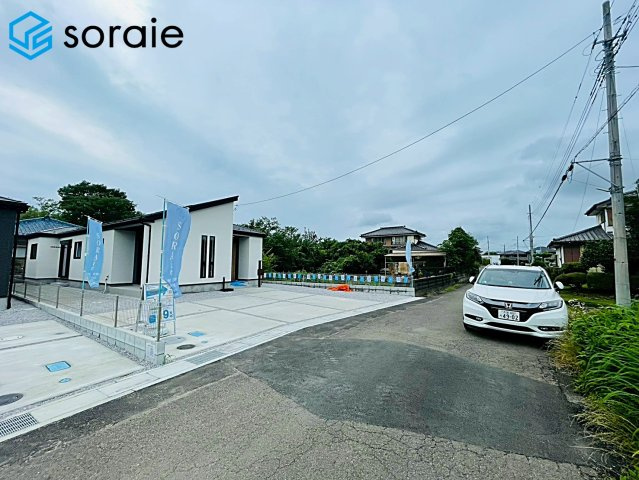 狭山市下奥富4期　新築平屋戸建て　全2棟　1号棟　グラファーレの前面道路含む現地写真|2026/7.6撮影