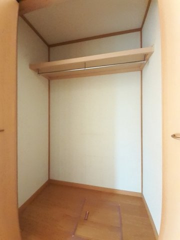 ファミールケイ　Ｄの収納