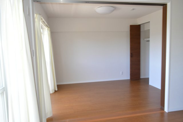 西東京市谷戸町３丁目の中古マンションの居間・リビング