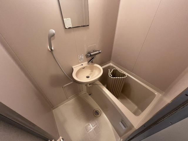 ロビンハイツの浴室
