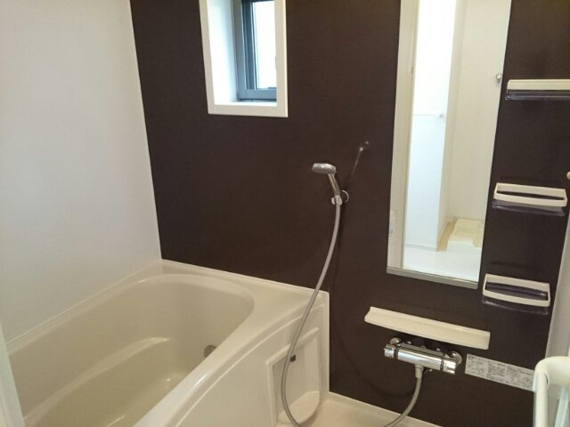 プチフローラ　北野田Ⅰの浴室