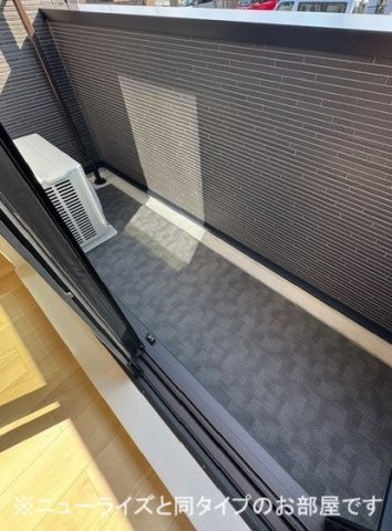 ヒカルサ東京武蔵村山のバルコニー