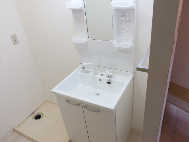 エミナンス竜美丘の洗面所