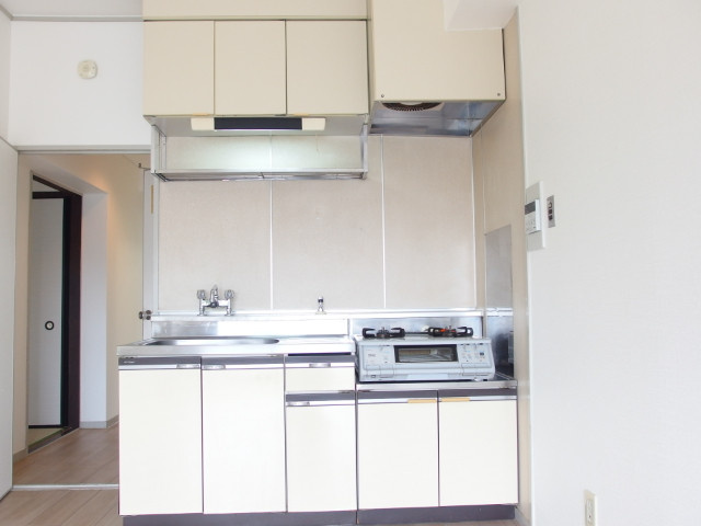 エミナンス竜美丘のキッチン
