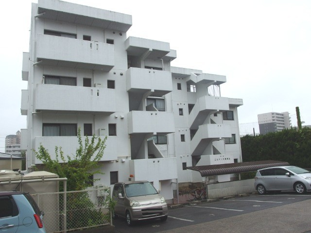 エミナンス竜美丘の外観