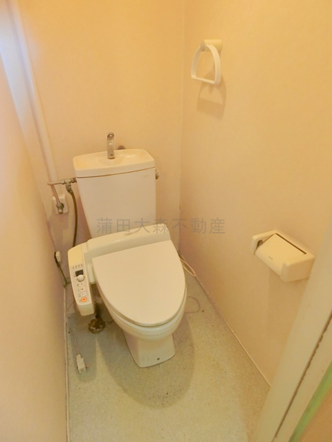 ニュー千鳥町マンションのトイレ|温水洗浄便座付きのトイレ　