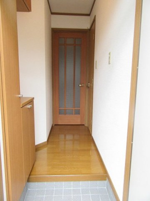 【玄関】 | メゾンフルールＣ