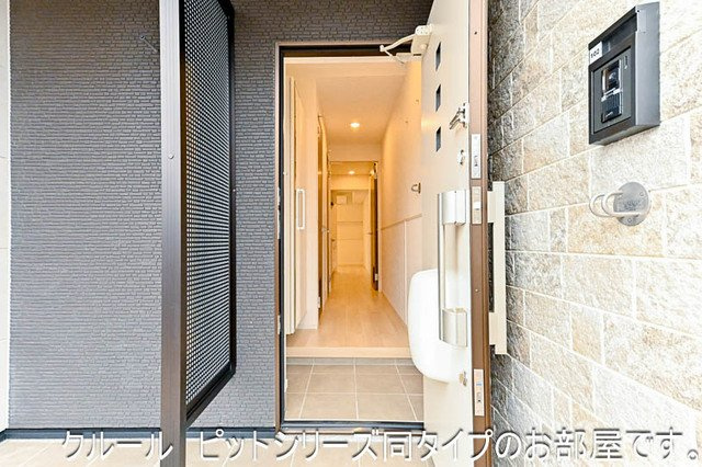 仮）五香７丁目アパートＡの玄関