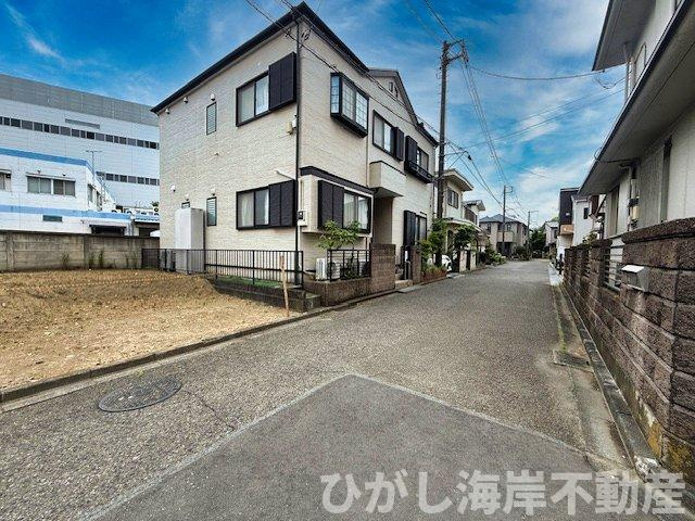 平塚市大神3丁目　売地　の前面道路含む現地写真|現地外観