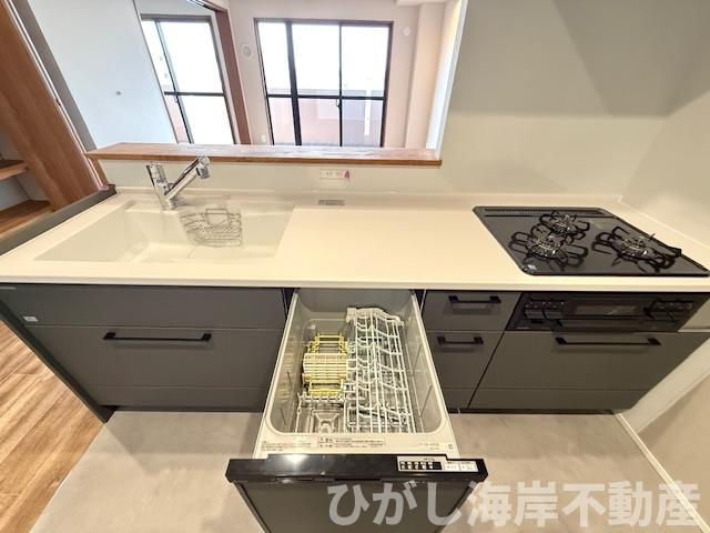 マイキャッスル湘南辻堂のキッチン|新規リフォーム完了！　食洗器付きシステムキッチン