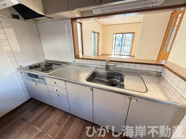 藤沢市辻堂元町３丁目　中古戸建のキッチン|新規リフォーム完了！　システムキッチン