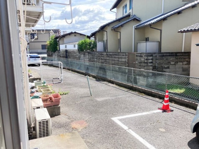 【駐車場】 | プレジール東川原