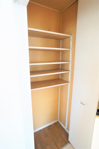 コアロードB棟の収納|別のお部屋の写真です