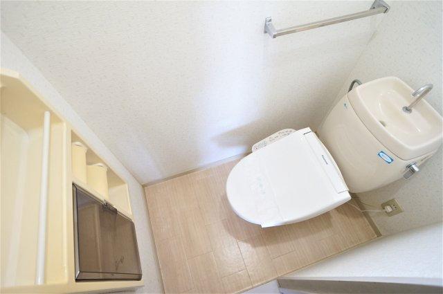 コアロードB棟のトイレ|別のお部屋の写真です
